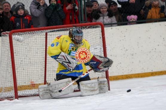 Легенды Хоккея в подмосковных Озерах
