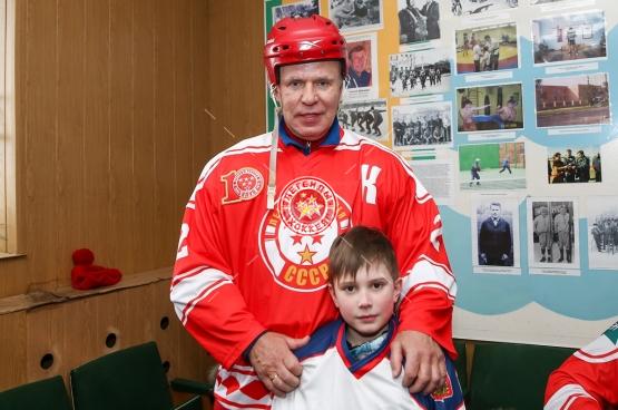 Легенды Хоккея в подмосковных Озерах