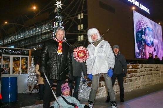 Александр Якушев на выставке «Рекорды спорта»