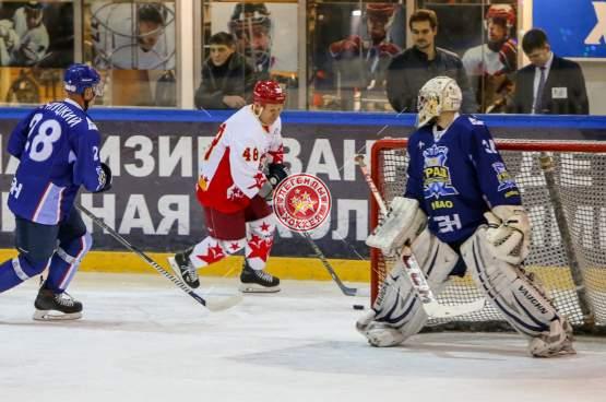 Предновогодний матч с ХК Град